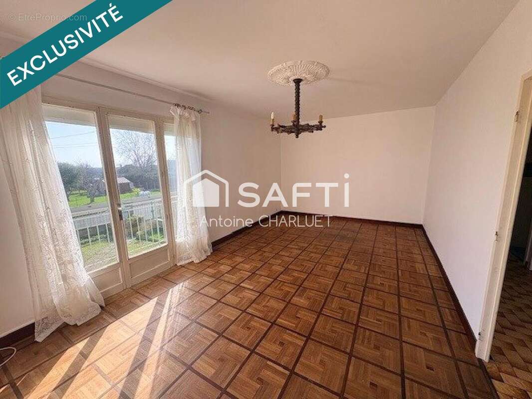 Photo 2 - Maison à MEZIERES-EN-BRENNE