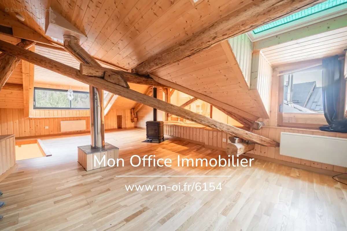 Référence : 6154-TCA. - Maison mitoyenne située au départ des plus belles randonnées du massif de Belledonne et à 10min des 7 La - photo 6