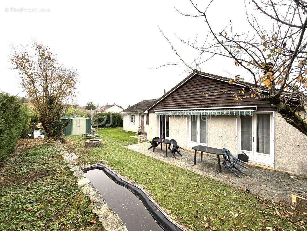 Maison à SAINT-FARGEAU-PONTHIERRY