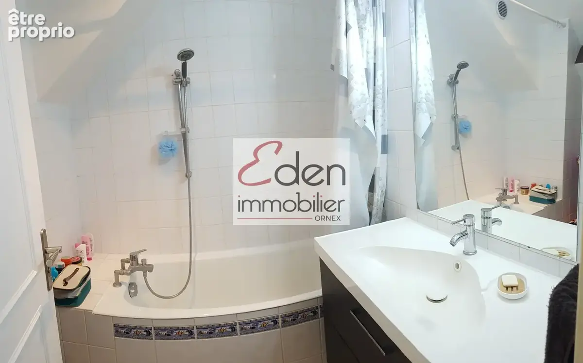 À vendre   Prévessin-Moëns, centre village   Appartement T3 de 70 m2 avec balcon, garage et cave - photo 7