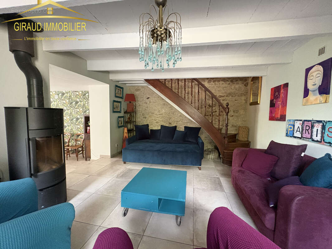 Appartement à CHAUFFAILLES
