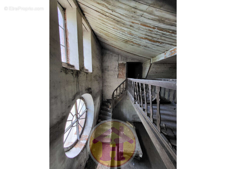 Commerce à SAINT-JUNIEN