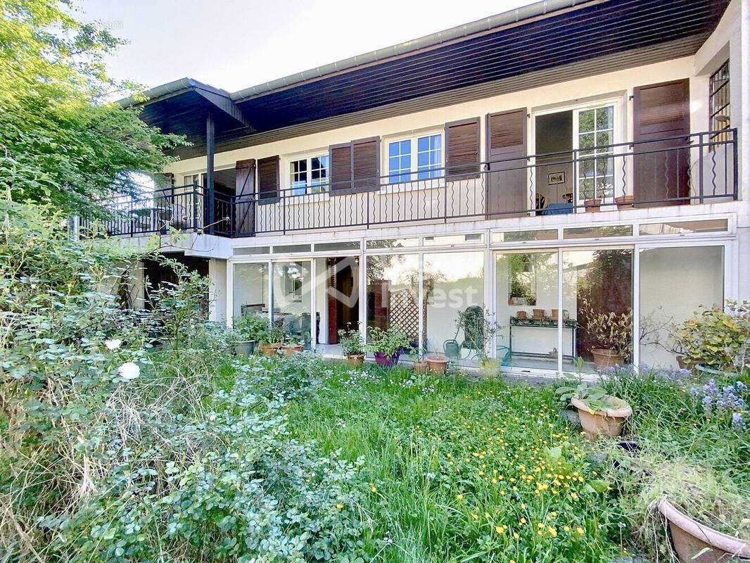 Maison à NEUILLY-PLAISANCE