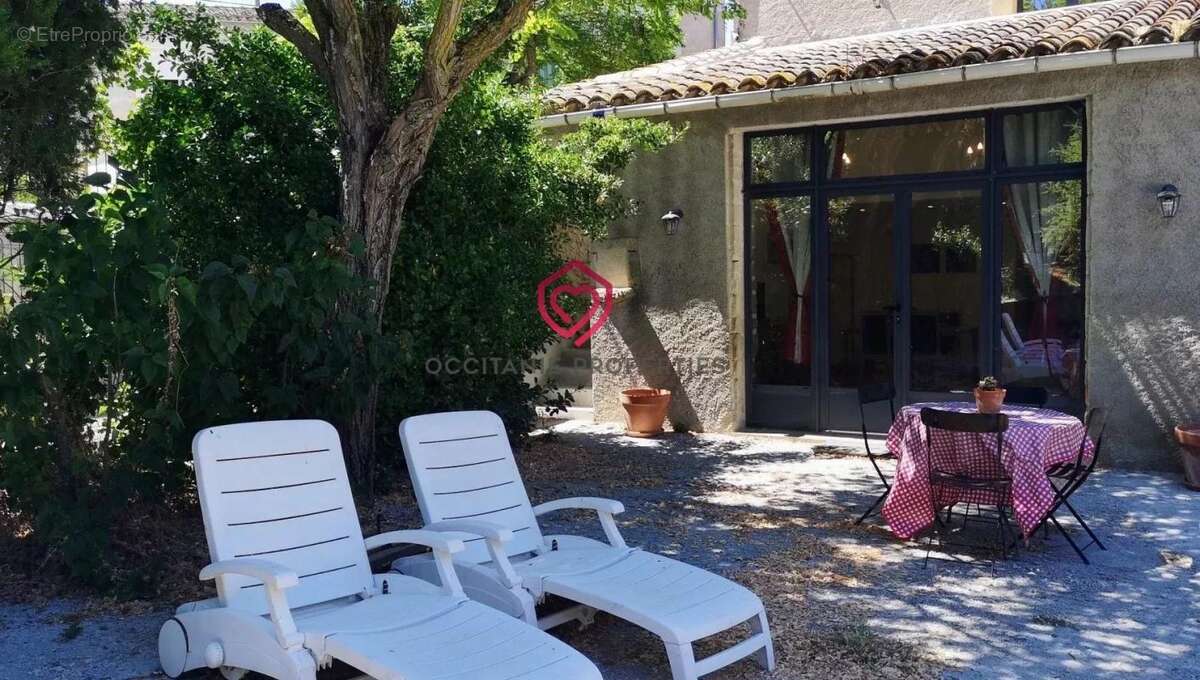 Maison de caractère avec deux gites et jardin clos - photo 28