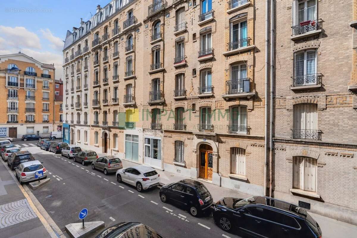 Appartement à CLICHY