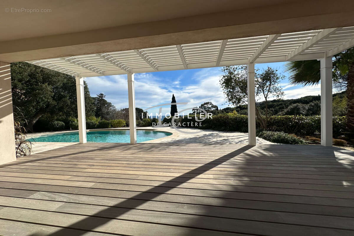 Maison à LA CROIX-VALMER