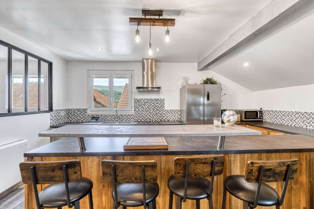 Appartement à VALLIERES