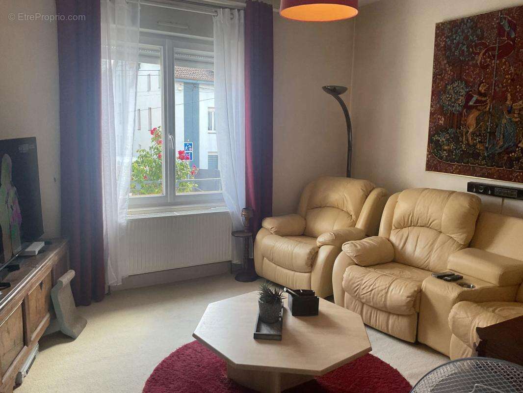 Maison, comprenant deux appartements - photo 4