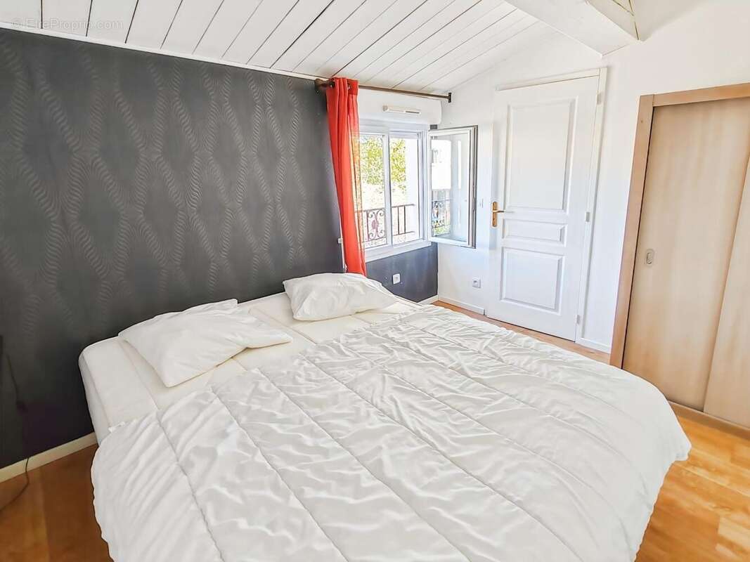 Photo 9 - Appartement à TOURRETTES