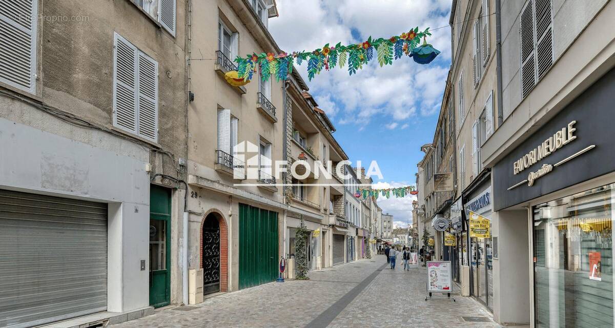 Appartement à MELUN