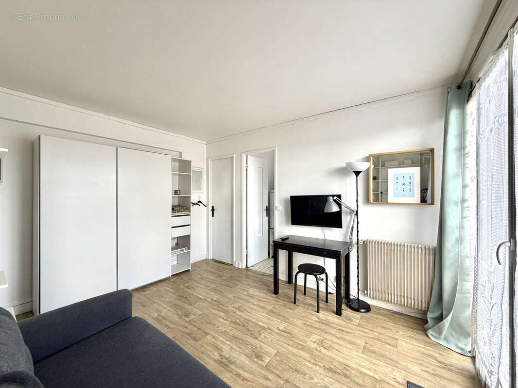 Appartement à PARIS-12E