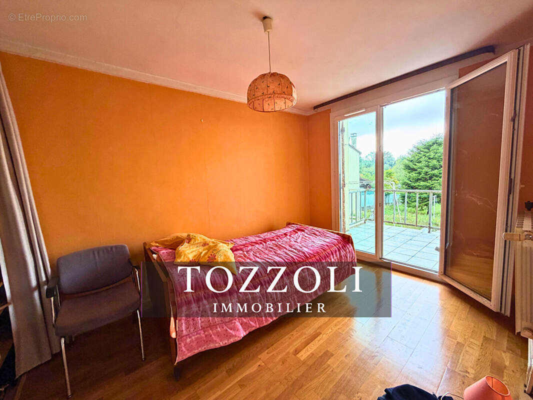 Maison à SAINT-QUENTIN-FALLAVIER