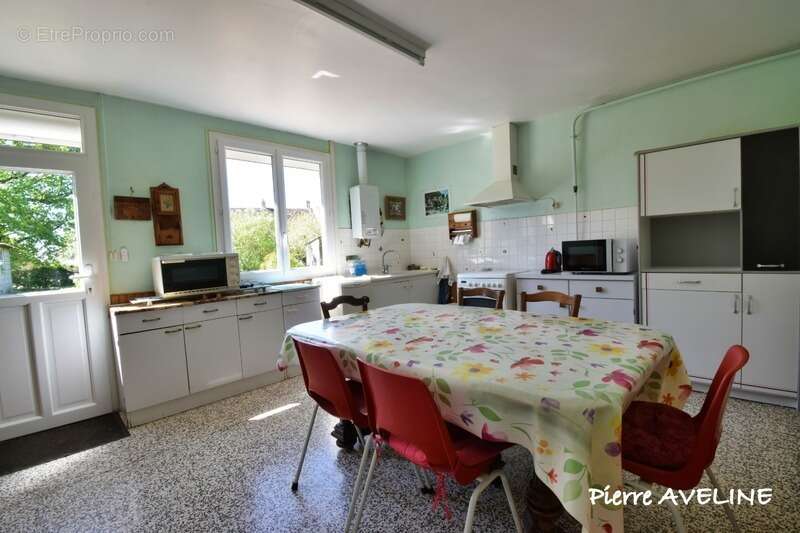 Maison à BROU