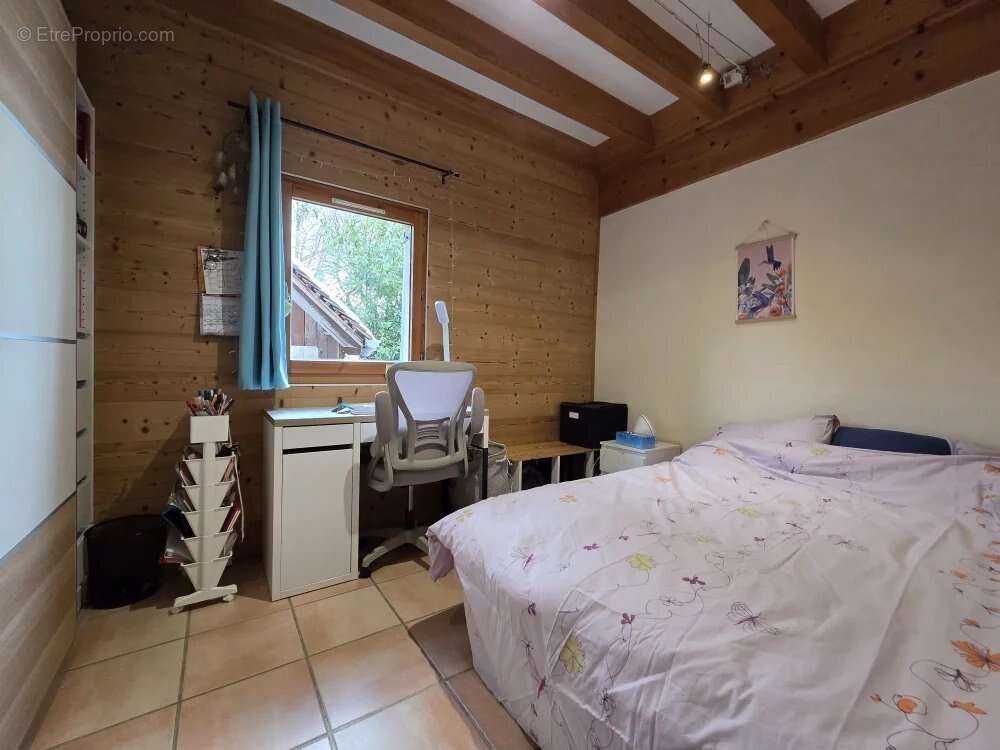 Maison à MIRIBEL-LANCHATRE