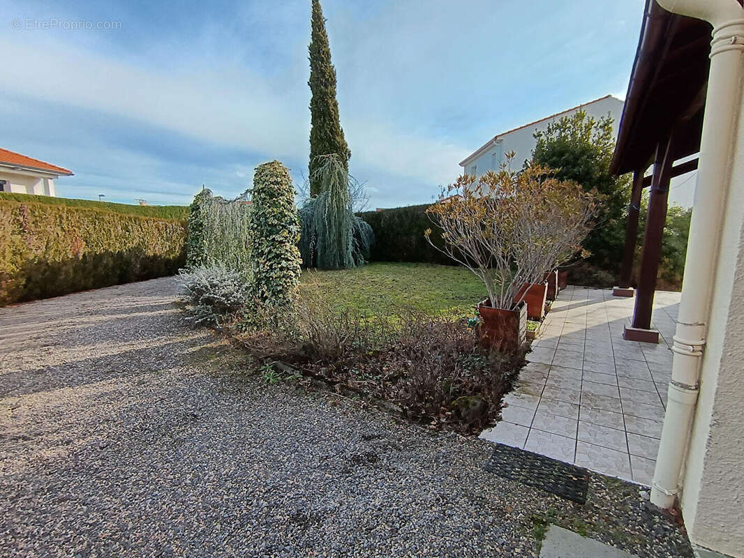 Maison 107m² à le cendre - photo 3