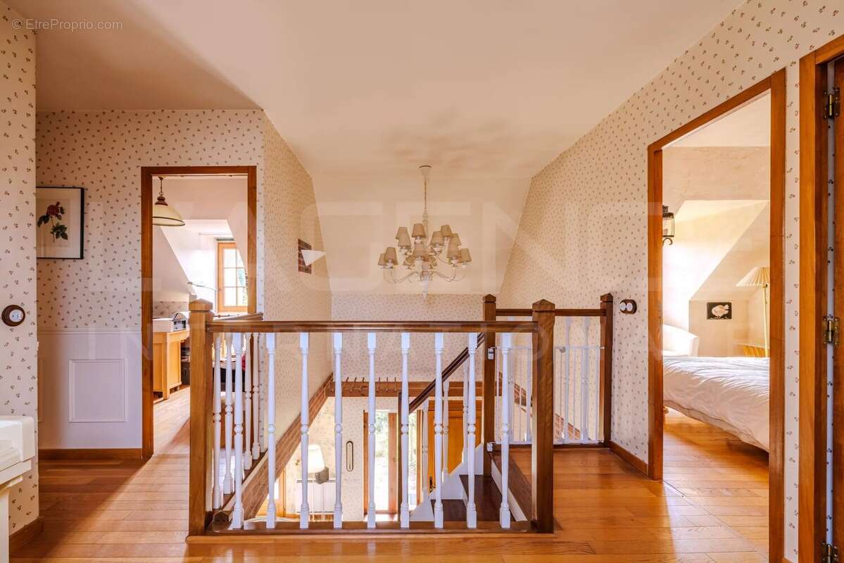 Maison à VILLEPREUX