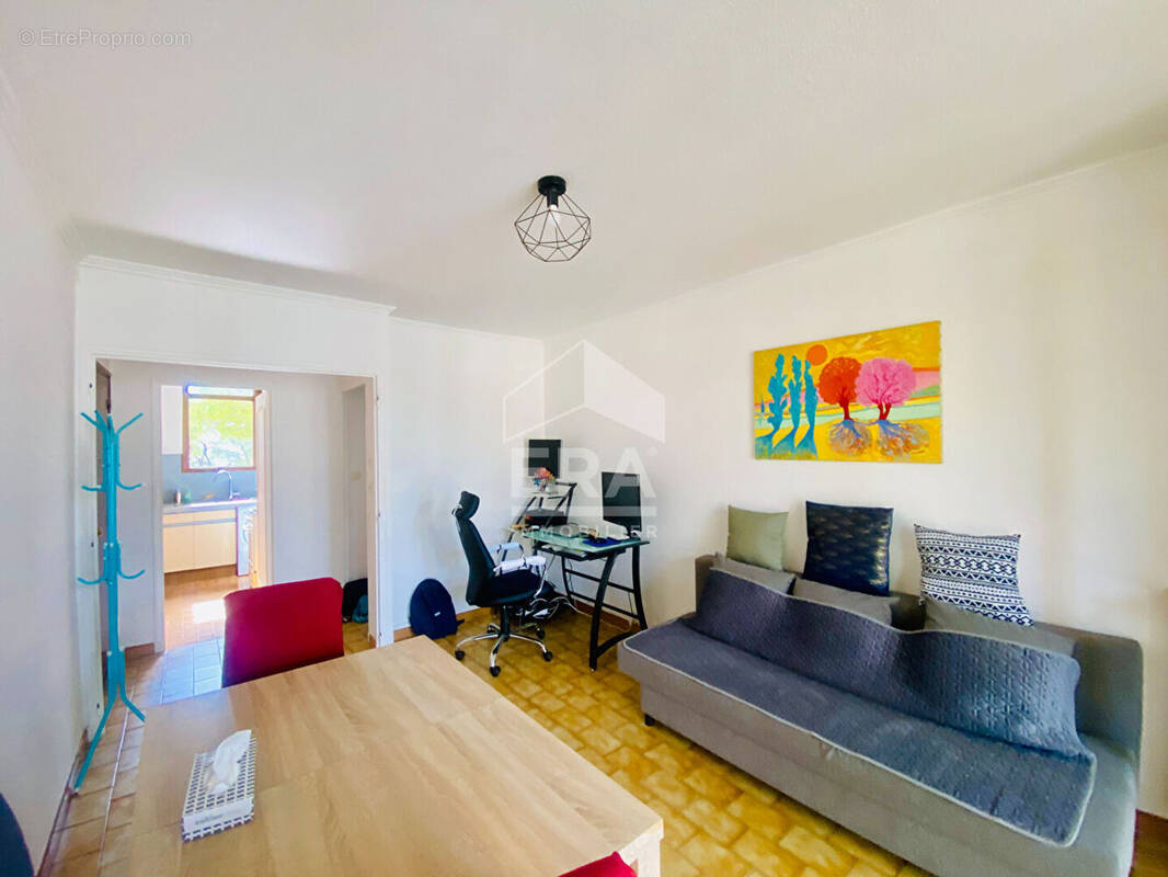 Appartement à LE CANNET