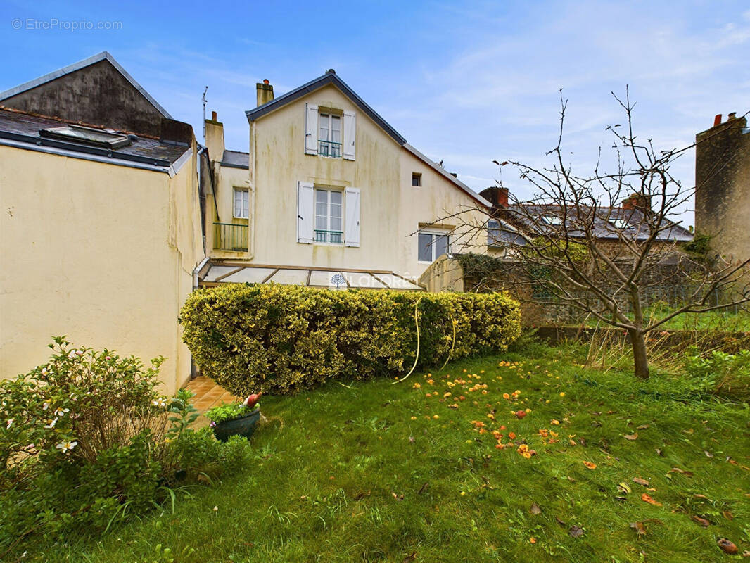 Maison Douarnenez 6 pièce(s) 172 m2 - photo 1