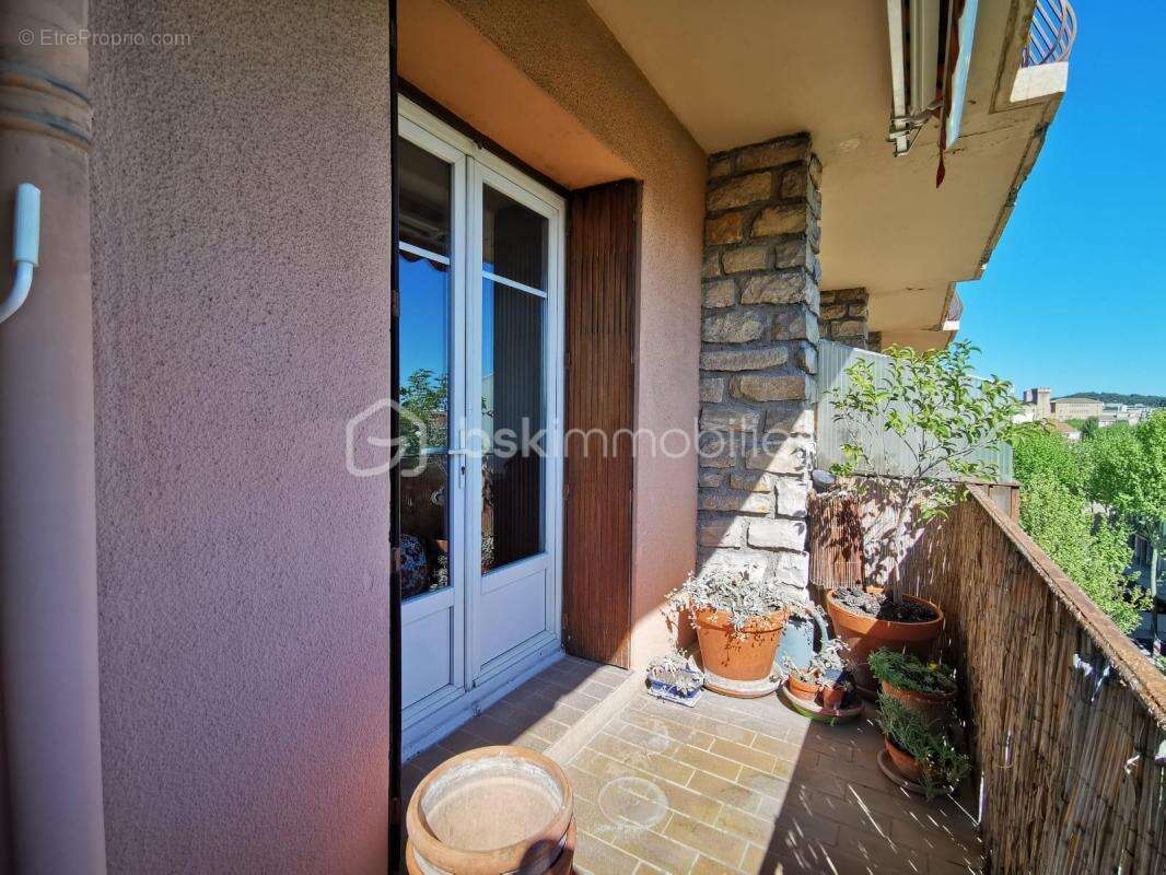 Appartement à SALON-DE-PROVENCE