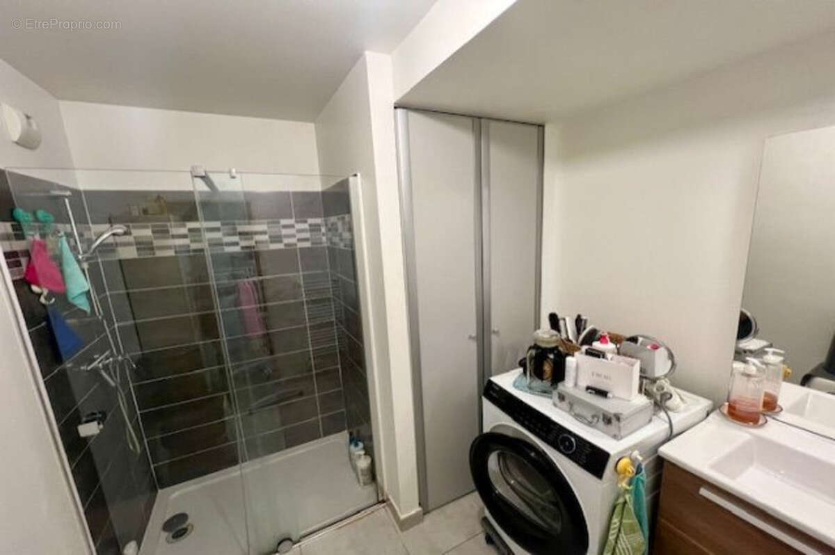 Appartement à MEYREUIL