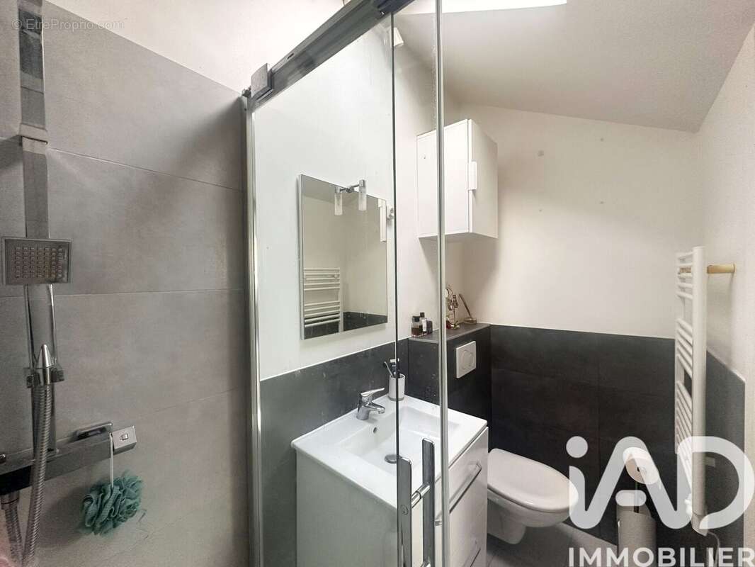 Photo 4 - Appartement à SAINT-MAUR-DES-FOSSES