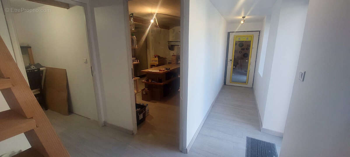 Maison à CHAROLLES