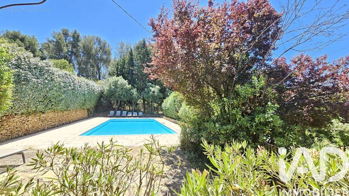 Photo 7 - Maison à LE CASTELLET