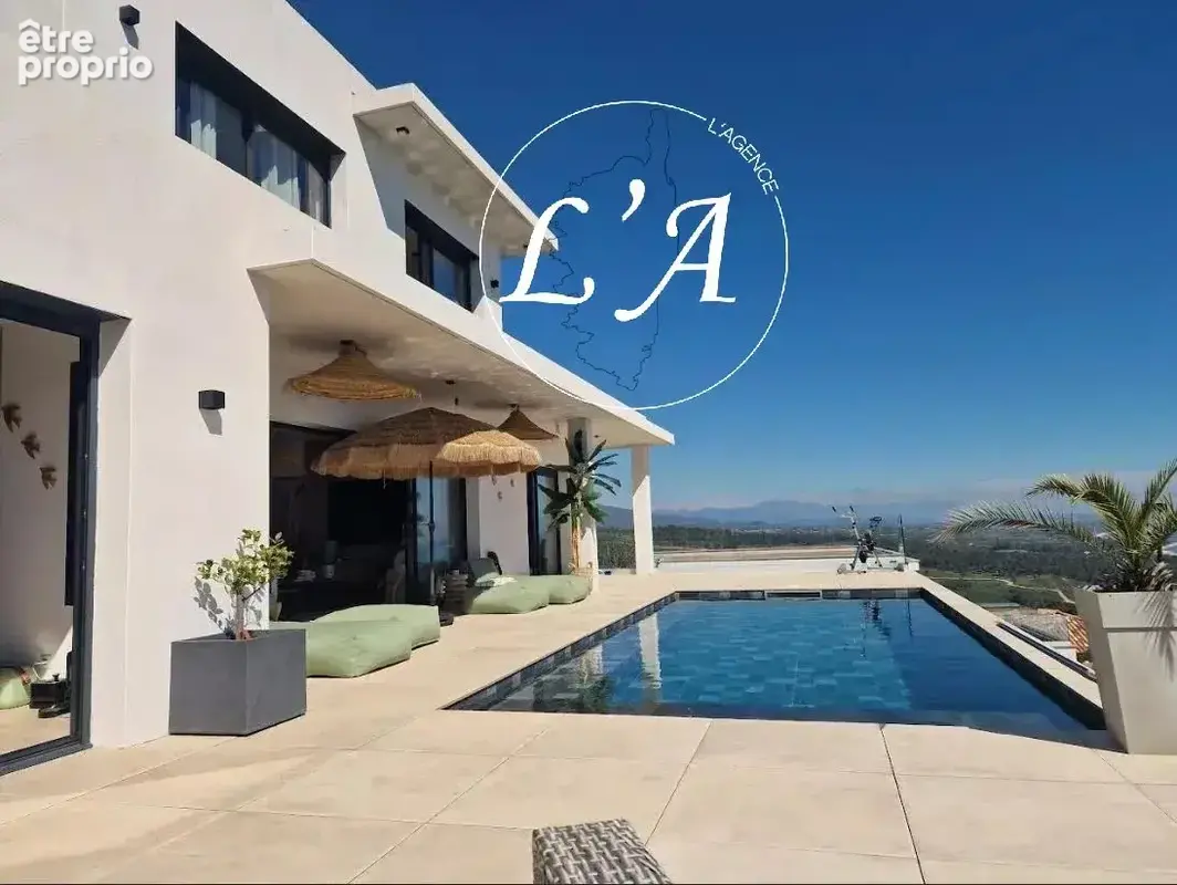 Solenzara – Villa vue mer panoramique avec piscine chauffée - photo 4