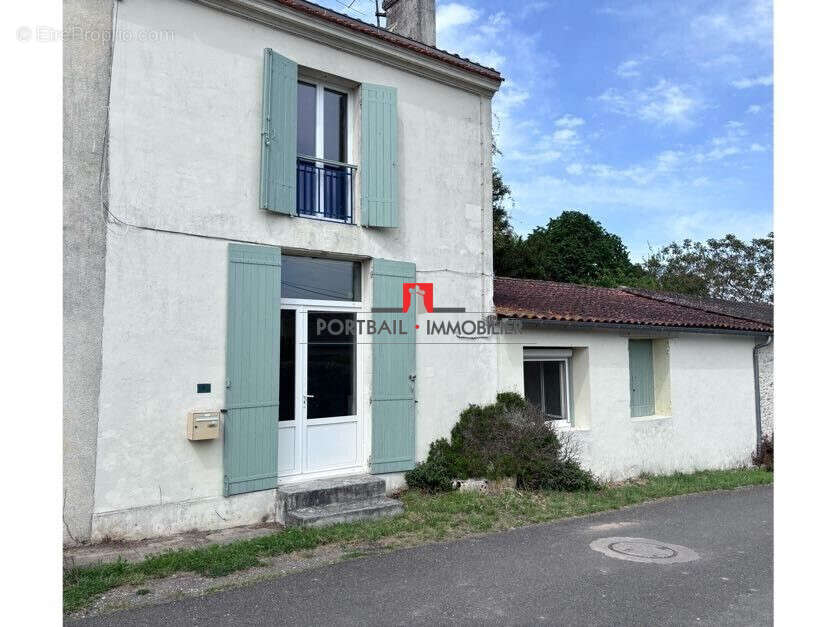 Maison à BOURG