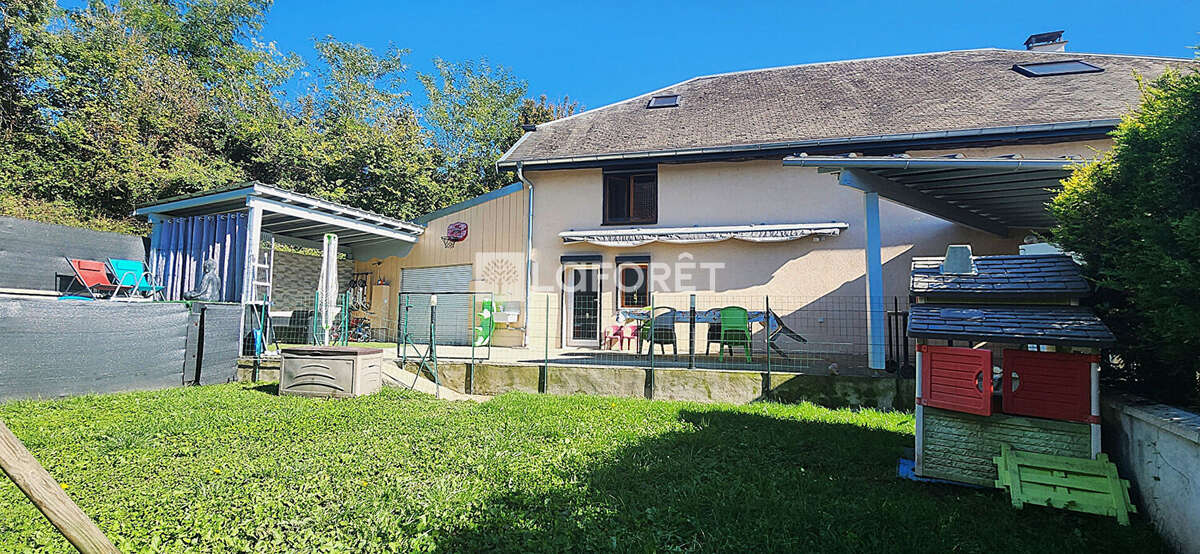 Maison à MARIGNY-SAINT-MARCEL