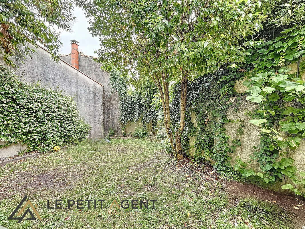 Maison à LE BOUSCAT