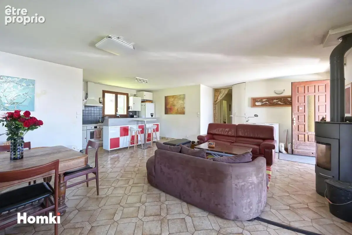 Maison plain-pied 101m² – Piscine – Double garage – La Côte-Saint-André - photo 3