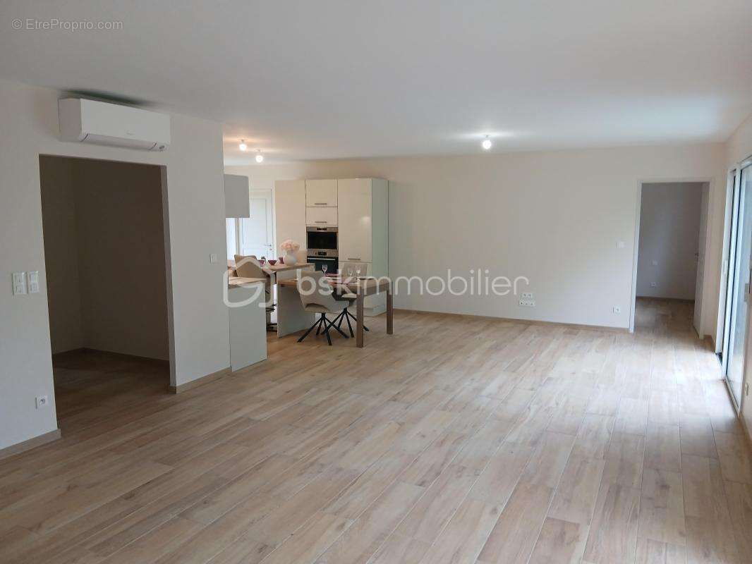 maison neuve sur les hauteurs de vélines - photo 2