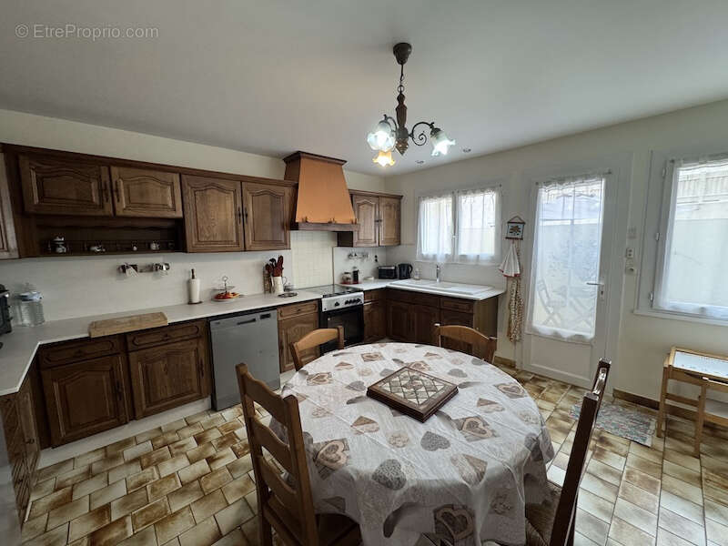 Spacieuse maison de village, a Riberac. - photo 3