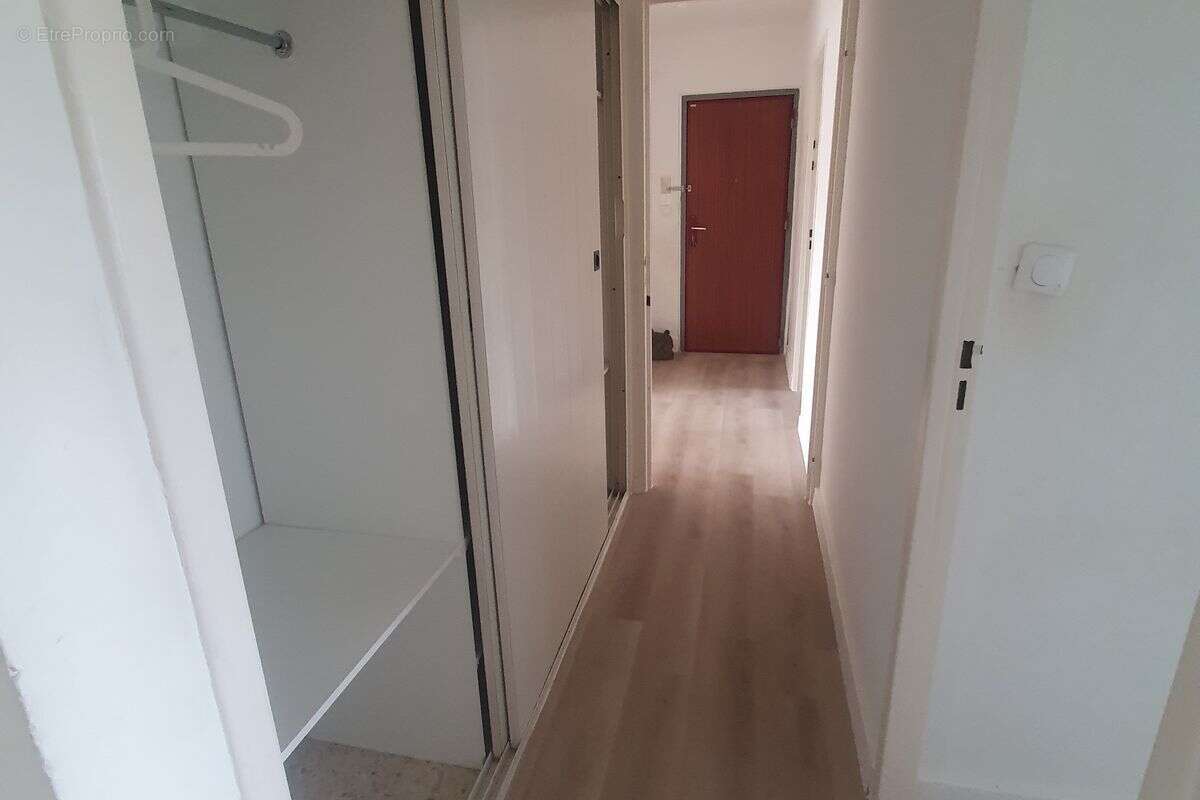Appartement à MARSEILLE-11E