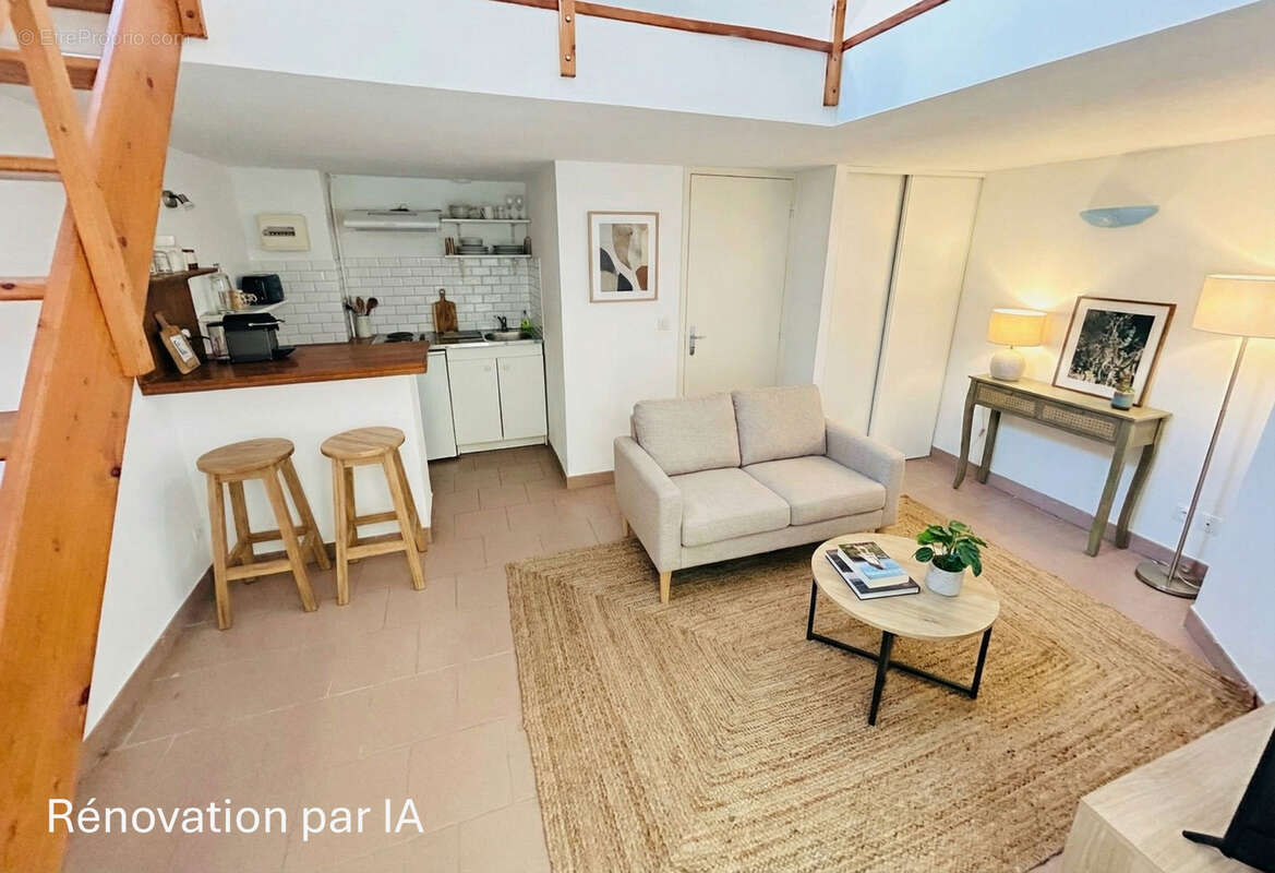 Maison à SAINT-JEAN-DE-LA-RUELLE