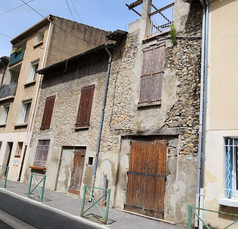 Maison à LES MEES