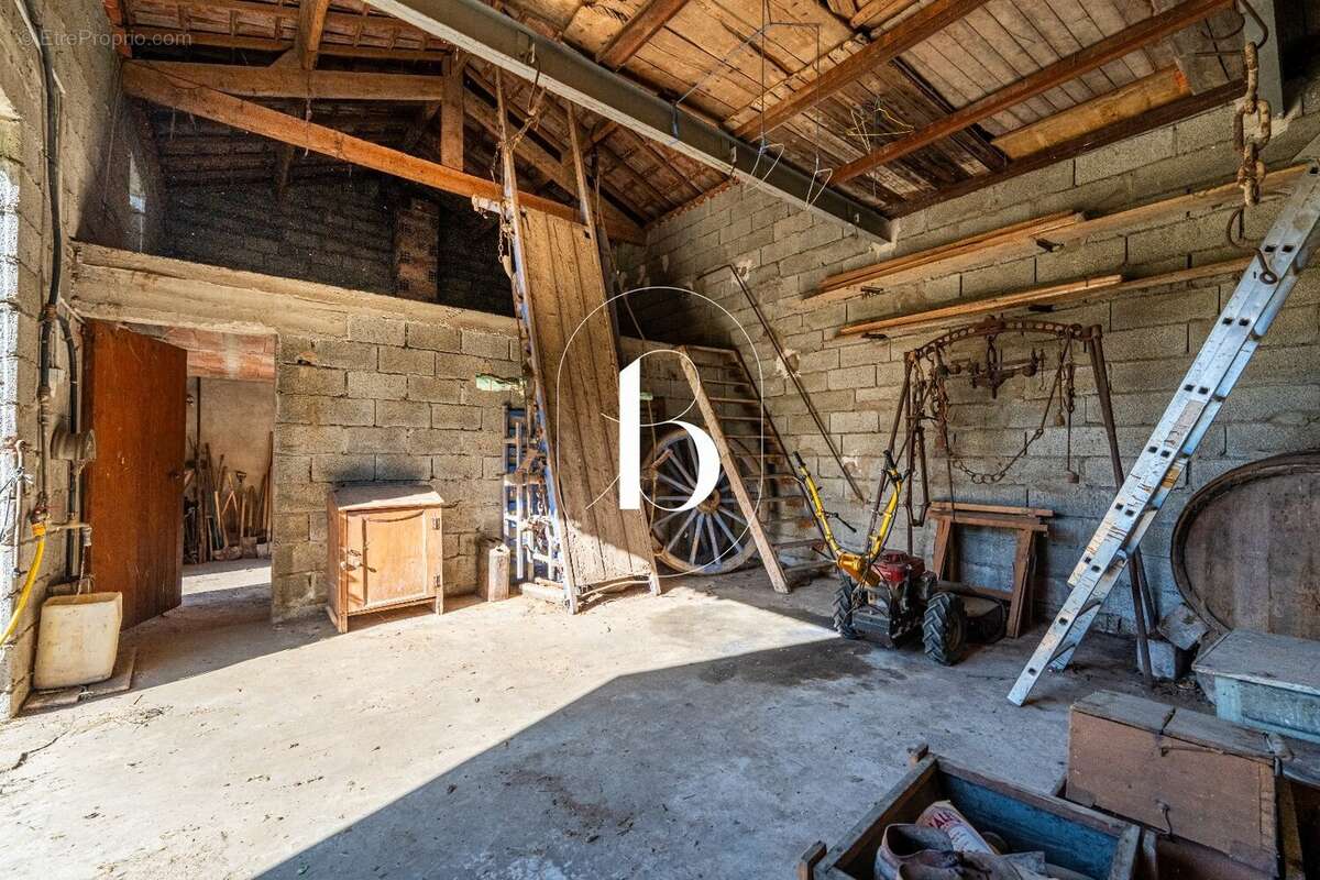 Maison à GOUDARGUES