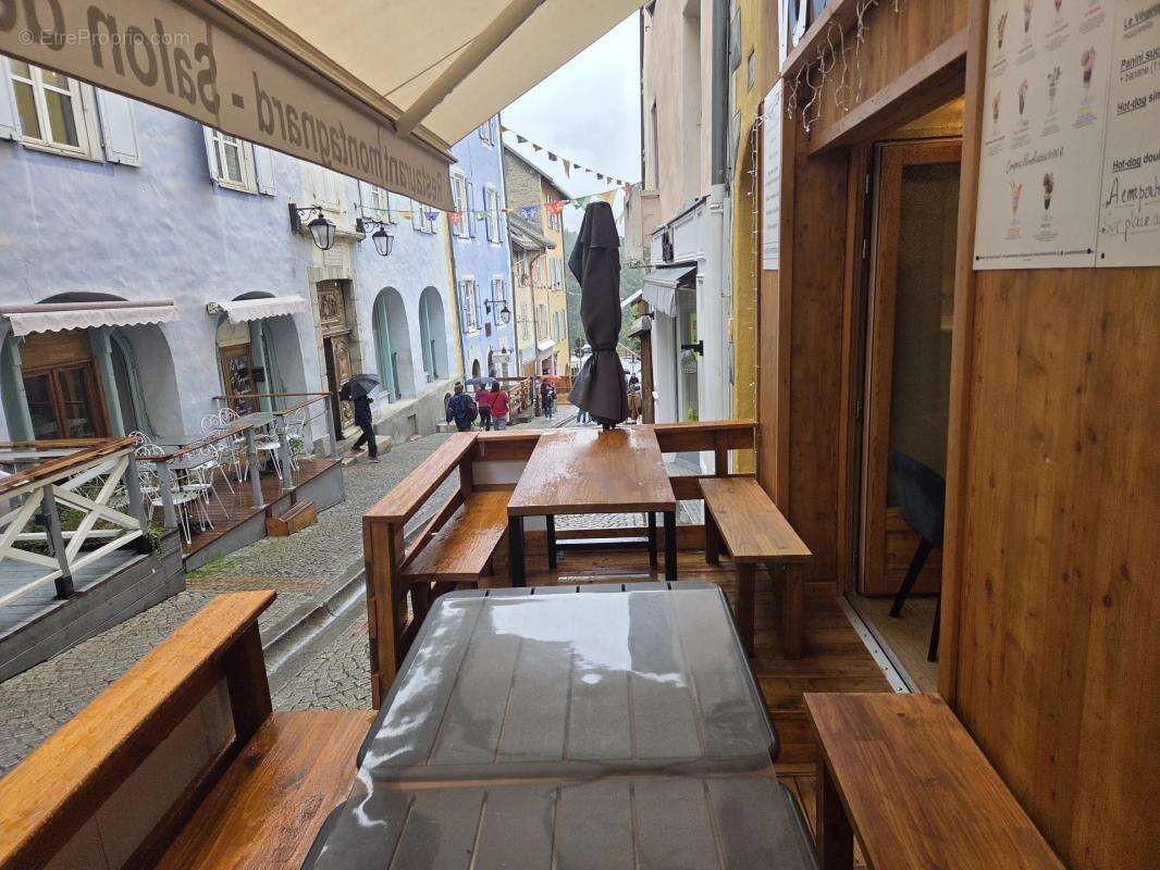 Commerce à BRIANCON