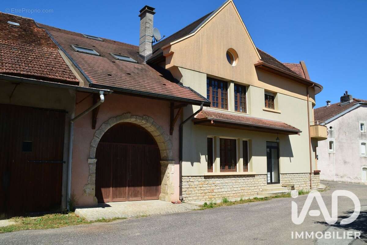 Photo 2 - Maison à ISCHES