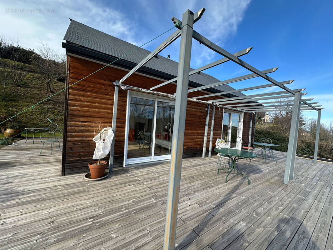 Maison à OSSUN-EZ-ANGLES