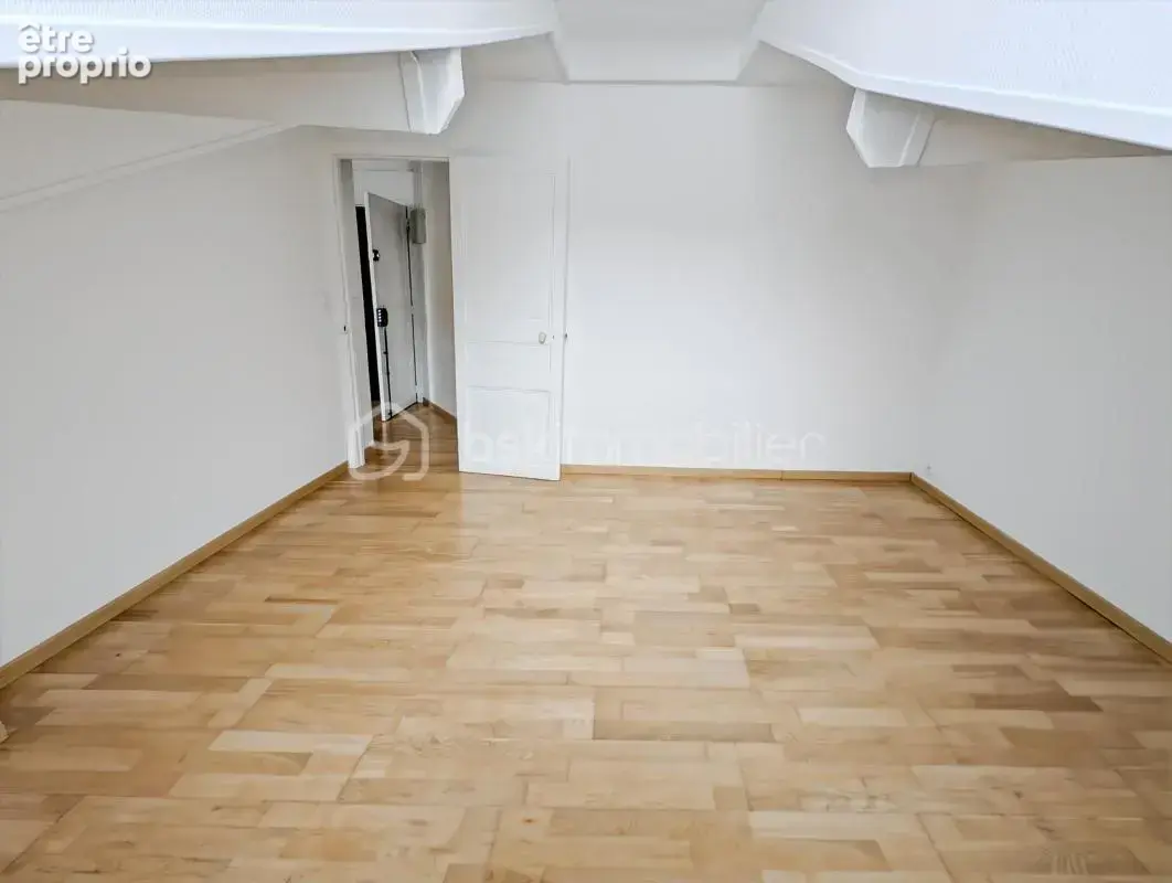 Bel appartement t2 hyper centre de chelles a 5 minutes de la gare faibles charges - photo 10