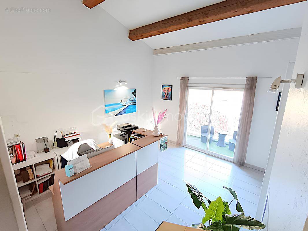 Commerce à LA SEYNE-SUR-MER