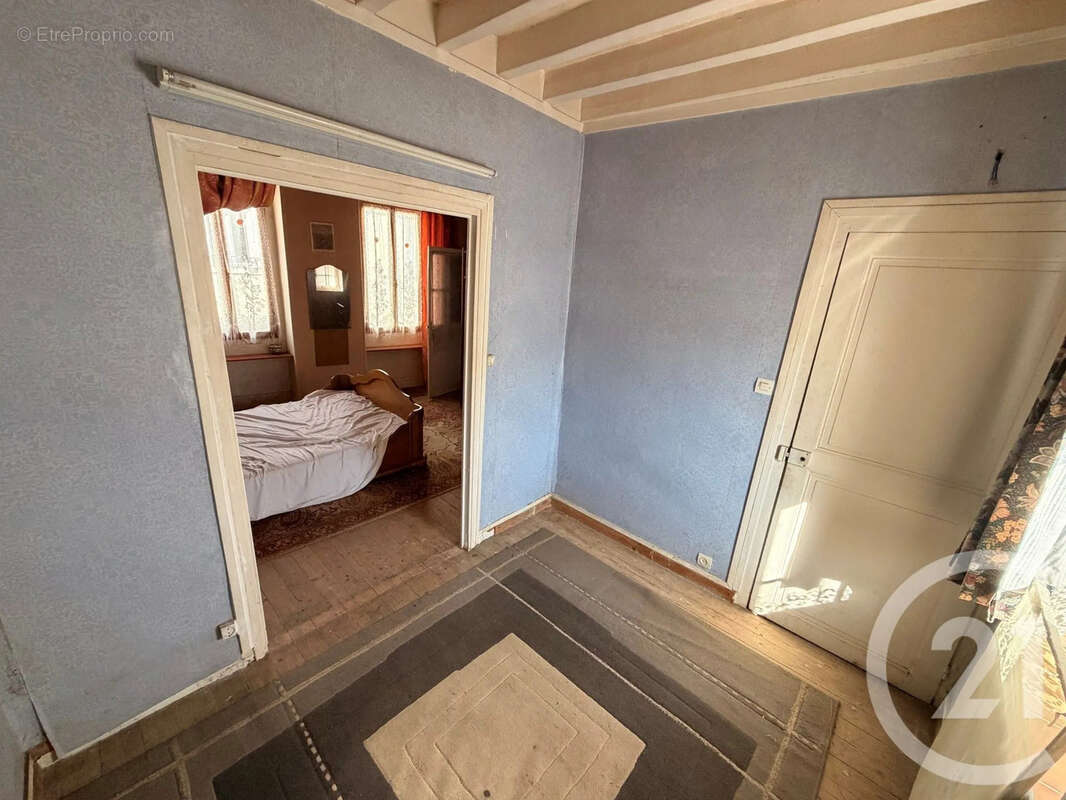 Maison à BILLY-SUR-OISY