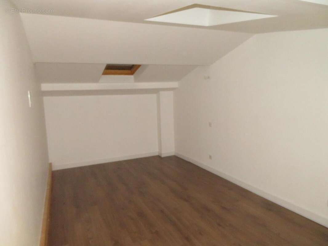   - Appartement à FLAYOSC