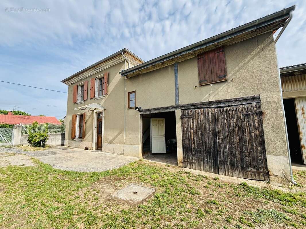 Maison à ROMANS-SUR-ISERE