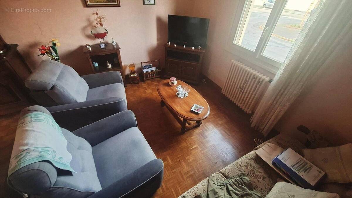 Photo 1 - Maison à AUSSILLON