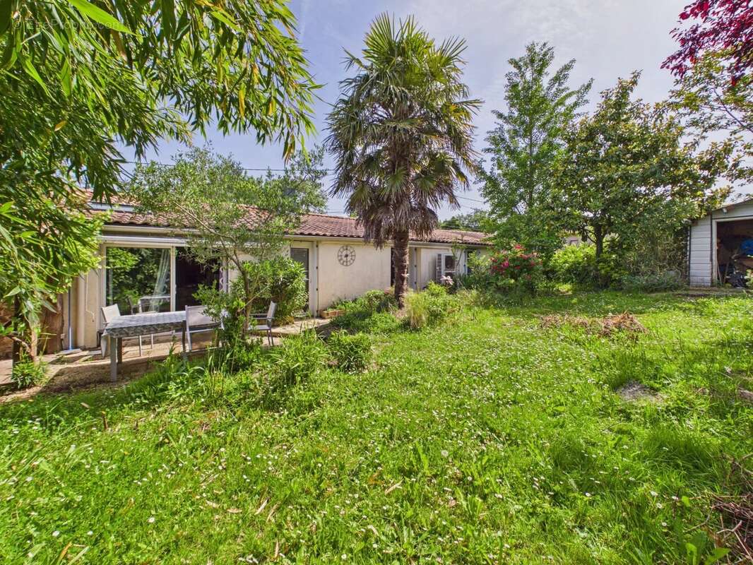 Maison de caractère 105 m² – 2 chambres + bureau/chambre d’enfant – Jardin – Vertou - photo 9