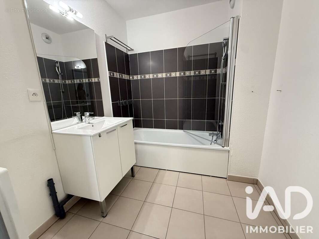 Photo 8 - Appartement à CARROS