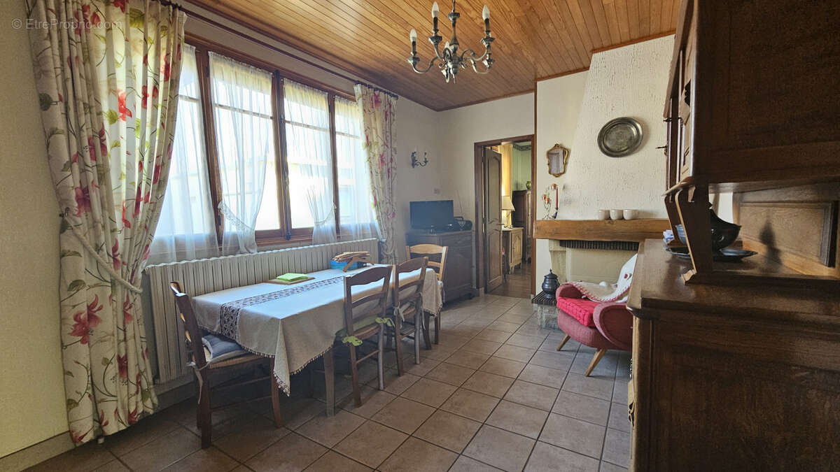 Maison à FORCEVILLE-EN-VIMEU